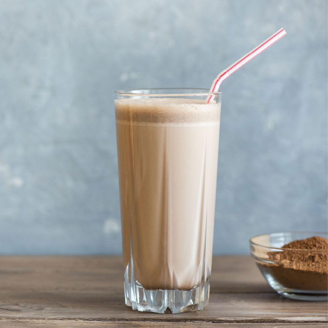 Batido proteico de chocolate y manteca de maní