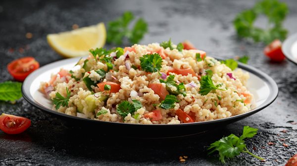 Cuscús de limón y tomate